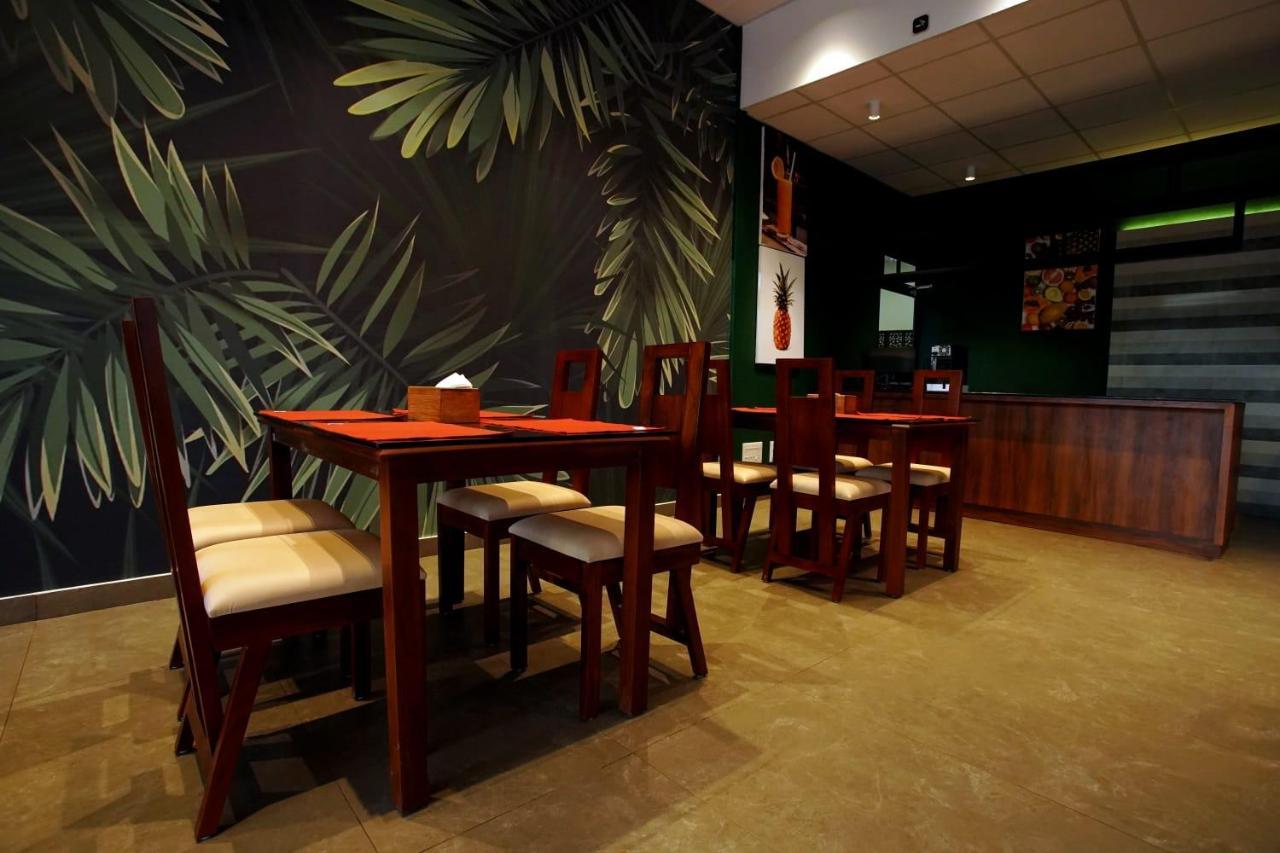 Bamboo Lagoon Backwater Front Resort Alappuzha Exterior foto